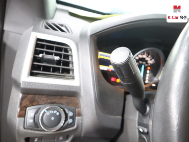 2013 - ford explorer