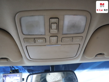 2012 - hyundai grand starex