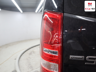 2012 - hyundai grand starex
