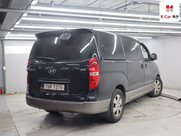 2012 - hyundai grand starex