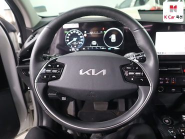 2022 - kia niro
