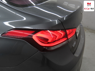 2018 - genesis g80