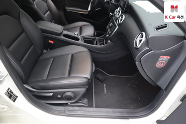 2017 - mercedes-benz a200