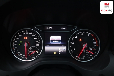2017 - mercedes-benz a200