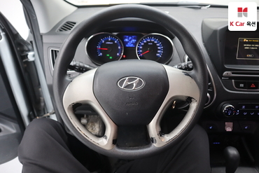 2013 - hyundai tucson