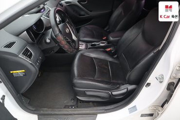 2012 - hyundai avante
