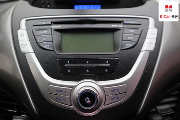 2012 - hyundai avante