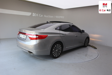2014 - hyundai grandeur