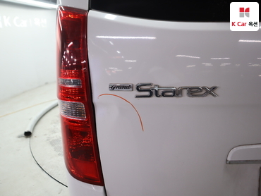 2014 - hyundai grand starex