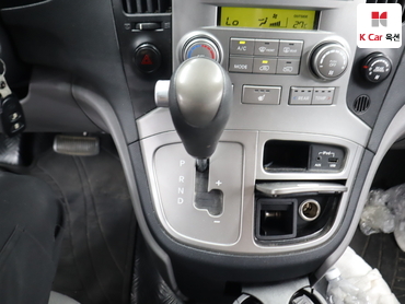2014 - hyundai grand starex