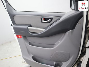 2014 - hyundai grand starex