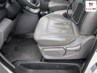 2014 - hyundai grand starex