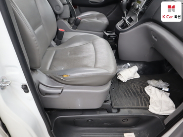 2014 - hyundai grand starex