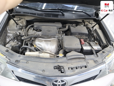 2012 - toyota camry