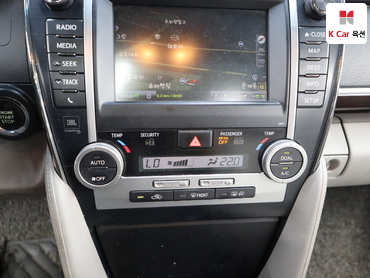 2012 - toyota camry