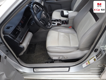 2012 - toyota camry