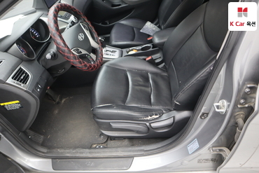 2012 - hyundai avante