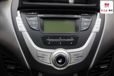 2012 - hyundai avante