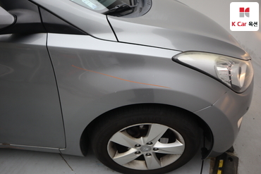 2012 - hyundai avante