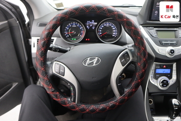 2012 - hyundai avante