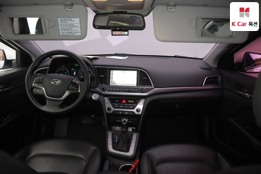 2018 - hyundai avante