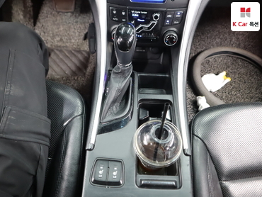2012 - hyundai sonata