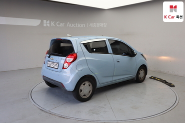 2015 - chevrolet spark