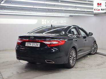 2013 - hyundai grandeur