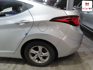 2016 - hyundai avante