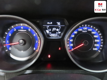 2016 - hyundai avante
