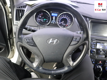 2014 - hyundai sonata