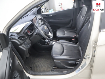 2016 - chevrolet spark