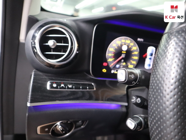 2017 - mercedes-benz e300