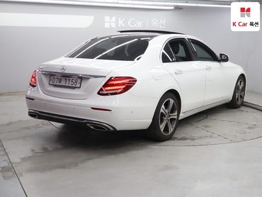 2017 - mercedes-benz e300