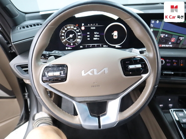 2022 - kia k8