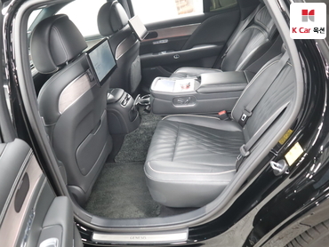 2023 - genesis g90