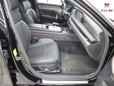 2023 - genesis g90