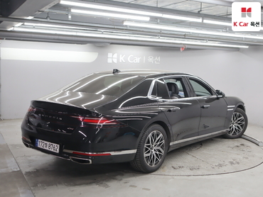 2023 - genesis g90