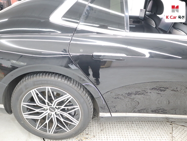 2023 - genesis g90