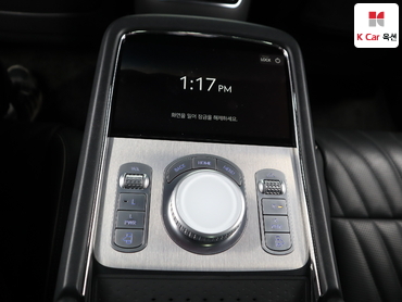2023 - genesis g90