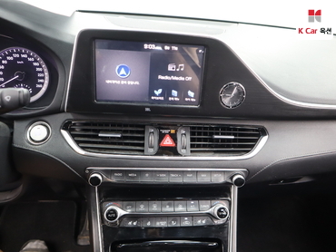2018 - hyundai grandeur