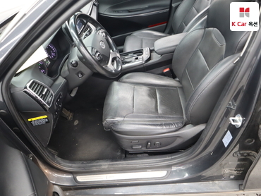 2018 - hyundai grandeur