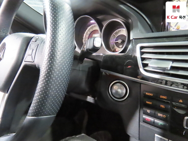 2014 - mercedes-benz e220