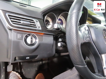 2014 - mercedes-benz e220