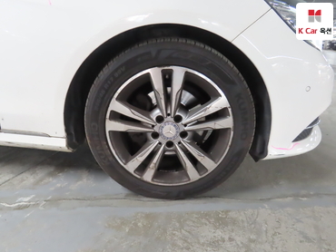 2014 - mercedes-benz e220