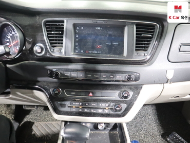 2019 - kia carnival