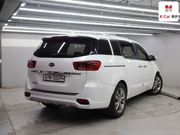 2019 - kia carnival