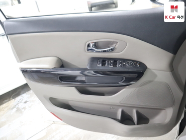 2019 - kia carnival