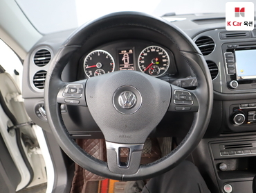 2015 - volkswagen tiguan