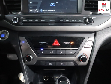 2018 - hyundai avante